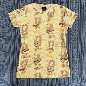 Really soft 100% cotton Bob Marley t-shirt